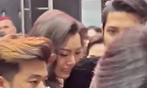 Á hậu 2 Miss Grand khóc bỏ về sau chung kết